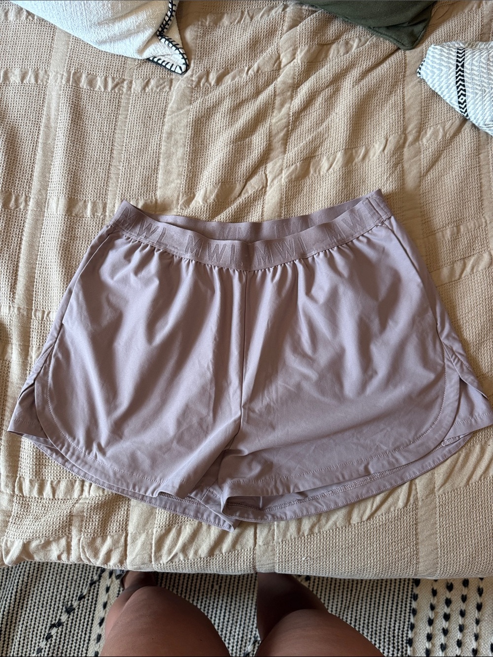 Madewell Mauve-Lilac Relaxed Shorts